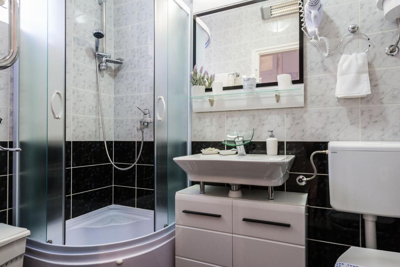 Bagi Apartment In Old Town Center زادار المظهر الخارجي الصورة