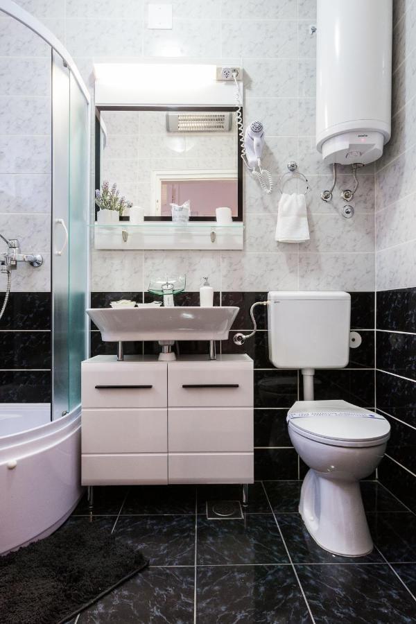 Bagi Apartment In Old Town Center زادار المظهر الخارجي الصورة